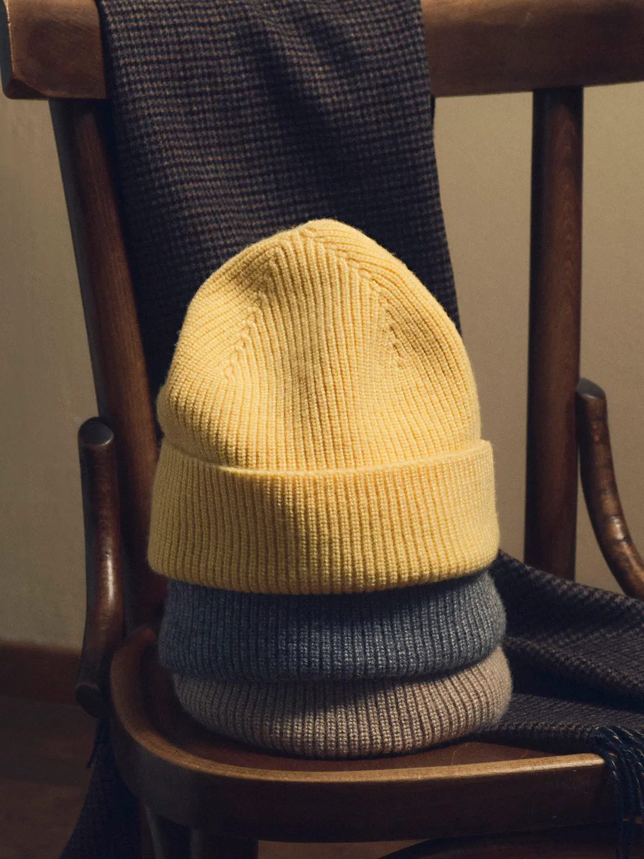 ZEGNA（杰尼亚）2025 秋冬系列围巾帽子套装。