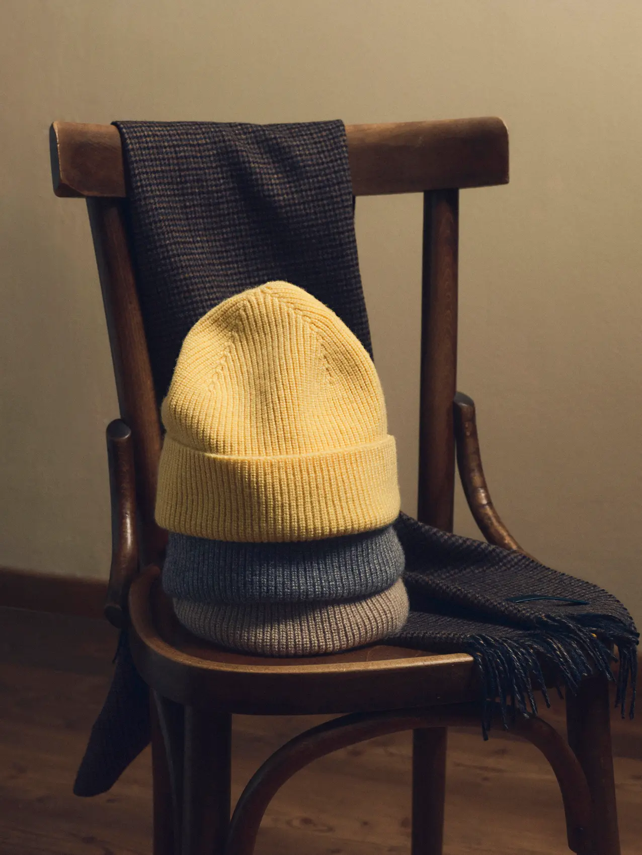 ZEGNA（杰尼亚）2025 秋冬系列围巾帽子套装。