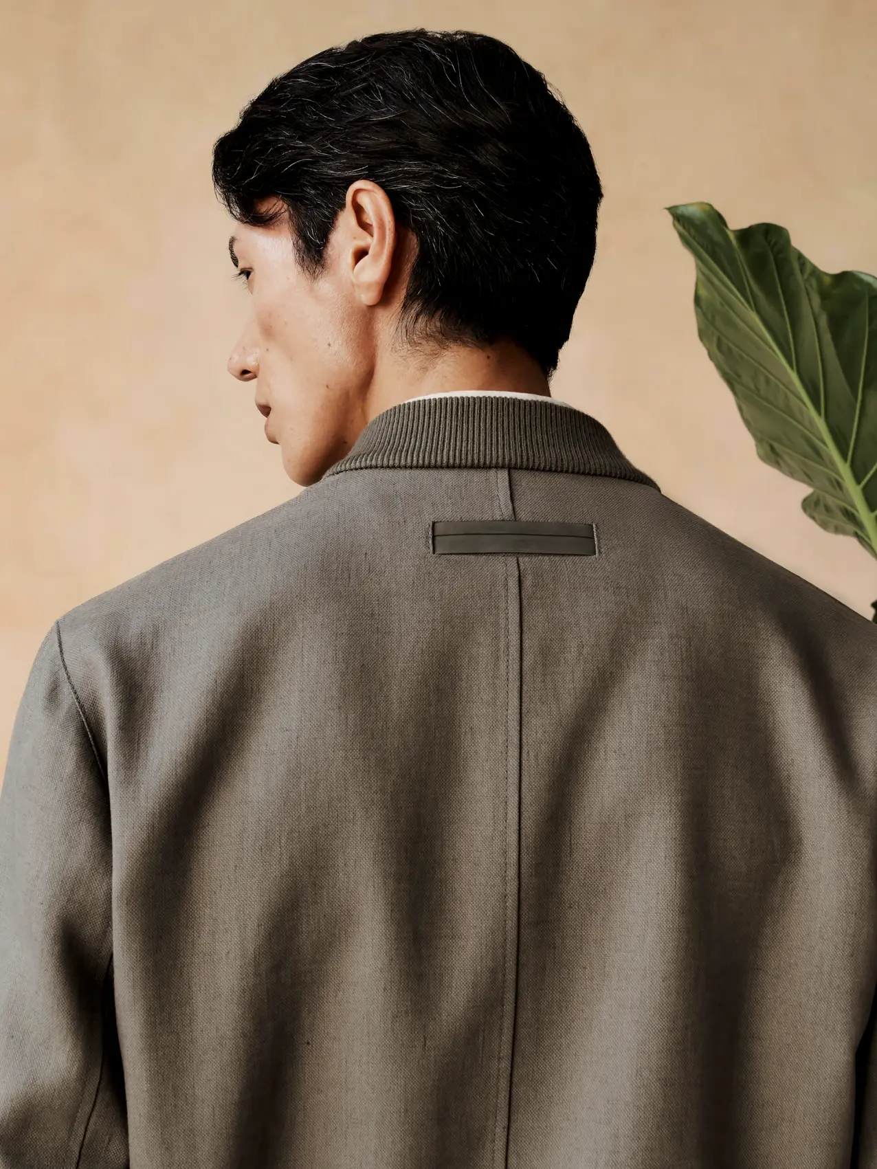 Close-up of the Oasi Lino bomber from the ZEGNA SS26 collection.