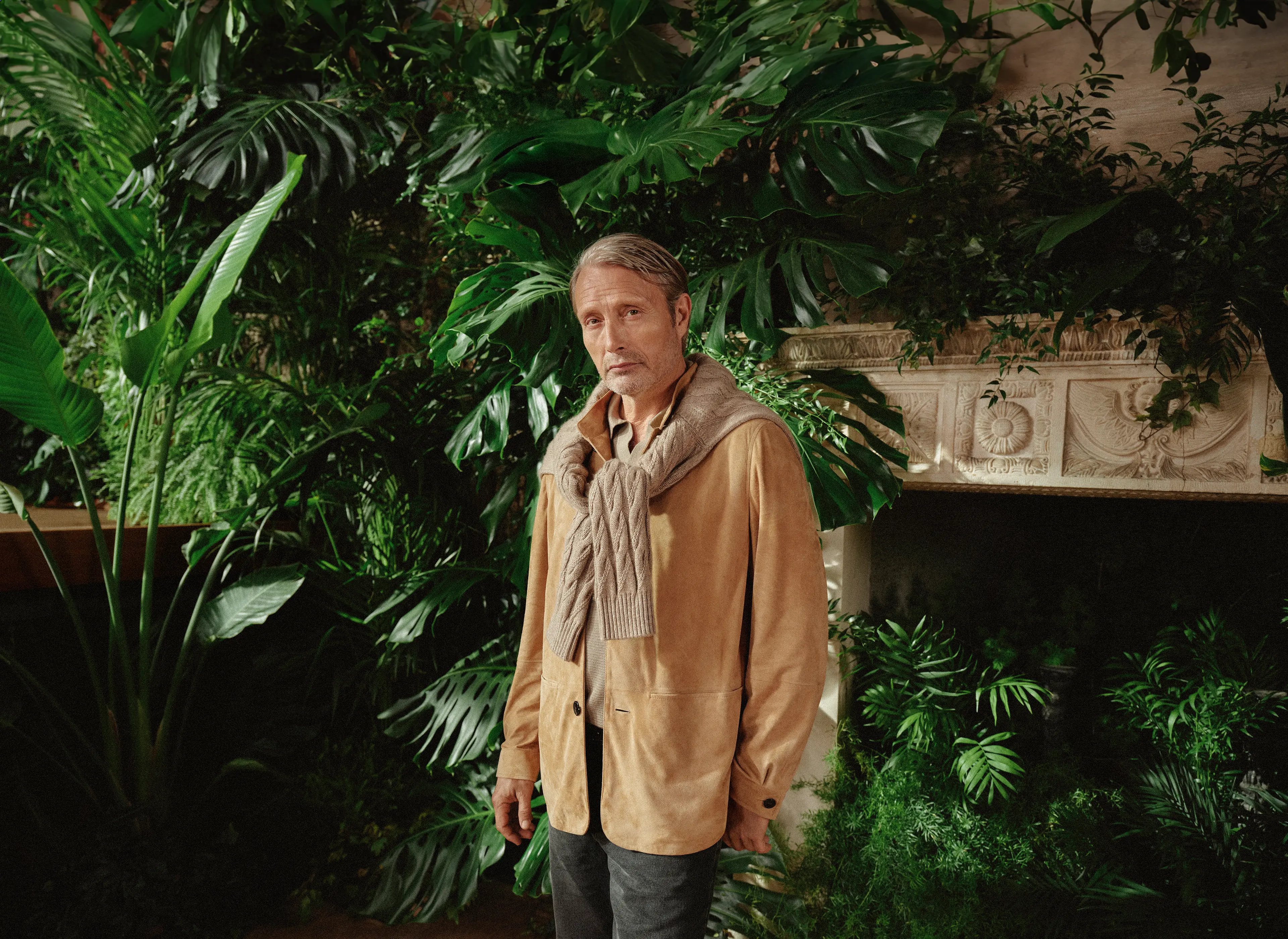 Mads Mikkelsen in the SECONDSKIN Conte Jacket and melange linen-cashmere-silk sweater, ZEGNA SS26.