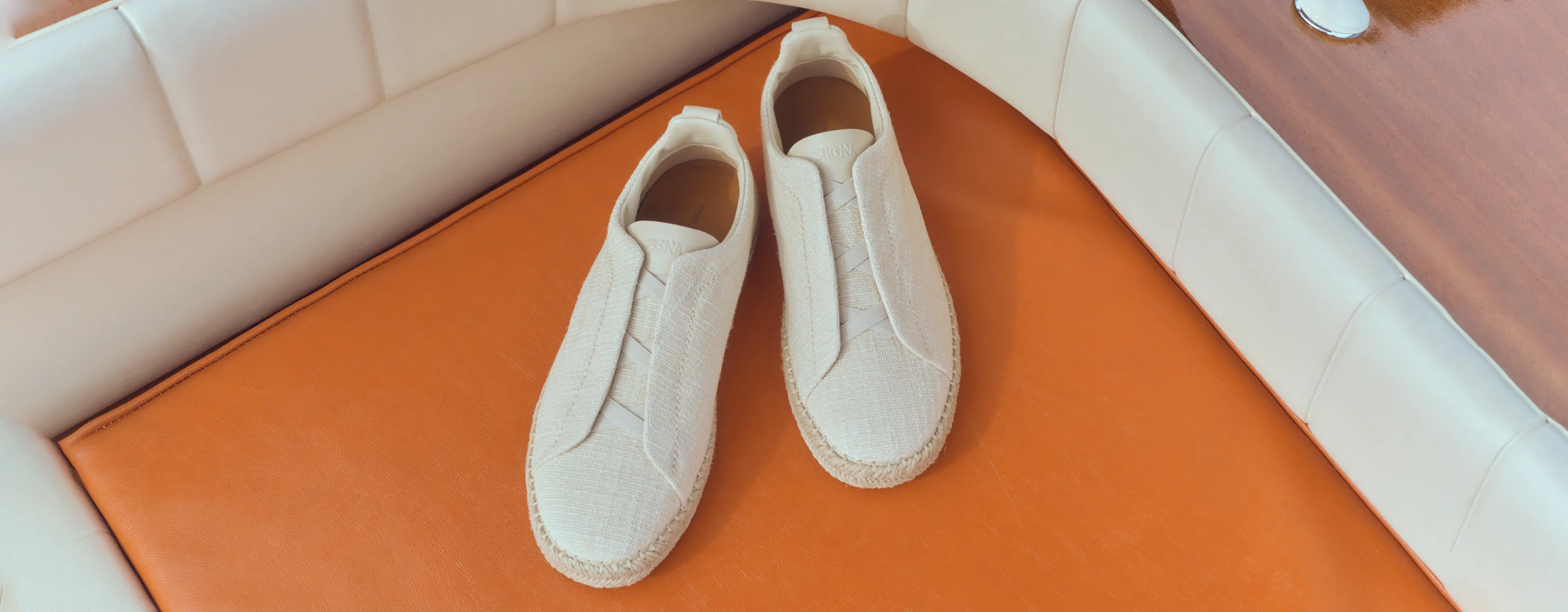 ZEGNA（杰尼亚）2026 春夏系列 Triple Stitch 亚麻帆布鞋特写